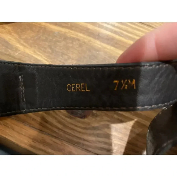 Vintage Donald J Pliner Metallic Silver Cerel Block Heels, sz 7 1/2 - Picture 9 of 9